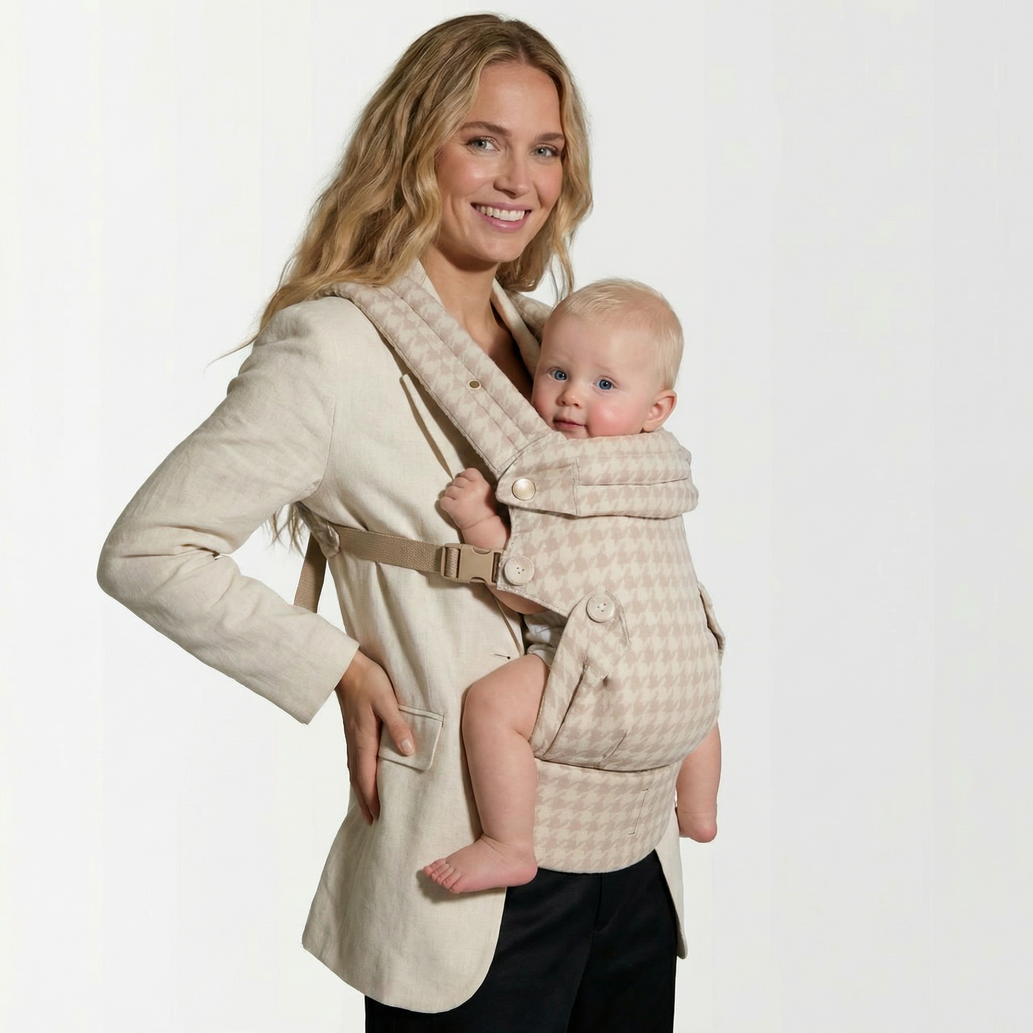 NØRÉ Baby Carrier
